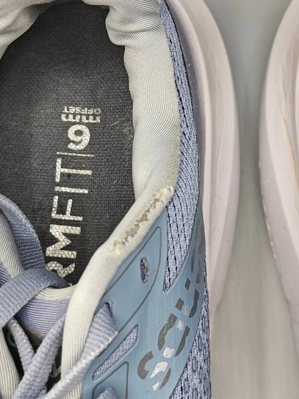 SAUCONY GUIDE 17 